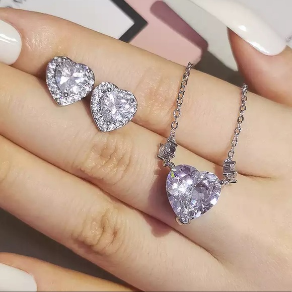 Jewelry - New 925 Silver Hearts Earrings&Necklace Set